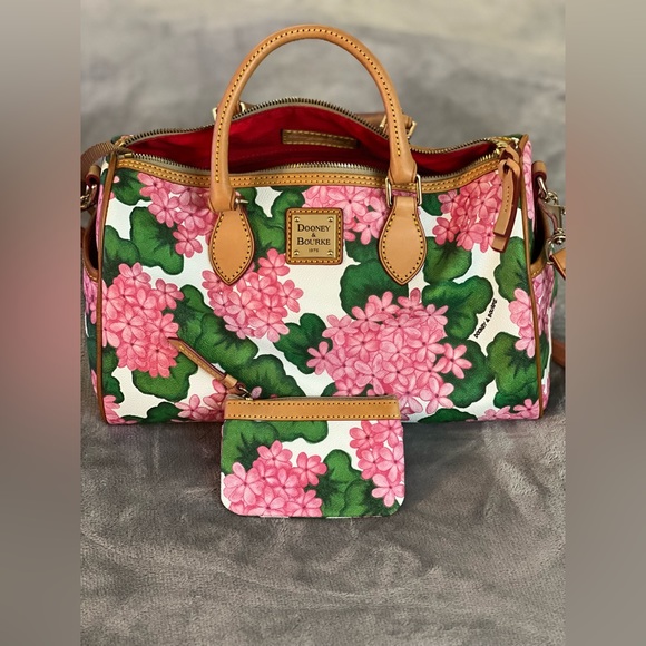 Dooney & Bourke Handbags - DOONEY & BOURKE WHITE HANDBAG WITH PURPLE & GREEN FLOWERS & A COIN POUCH